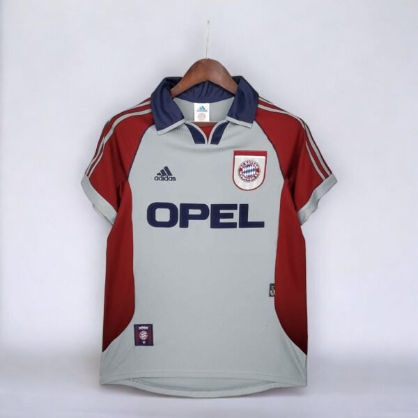 Bayern Munich Away 1998-99