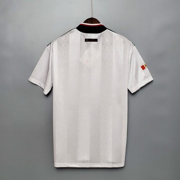 Manchester United Away 1997-98 - Image 2